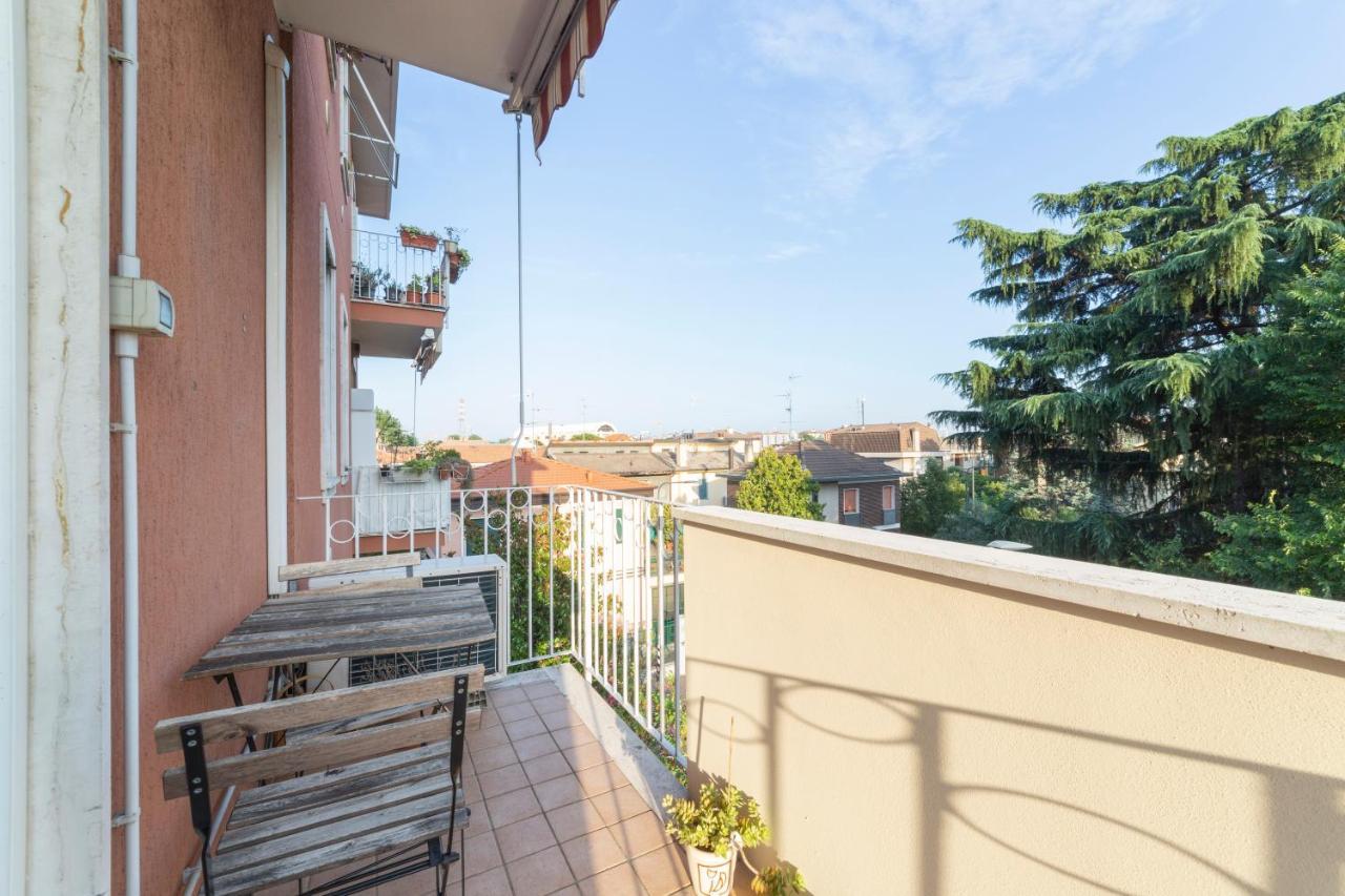 Апартаменты Precotto Comfortable Flat With Balcony Милан Экстерьер фото